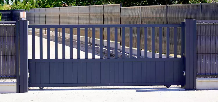 Driveway Gate Installation Contractors Lakeside